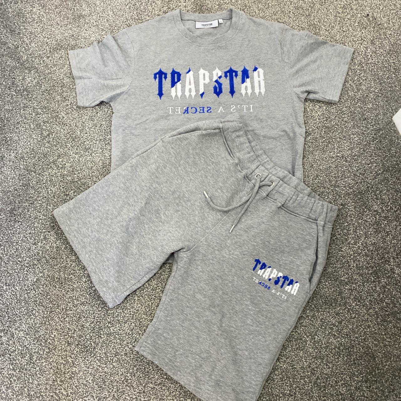 trapstar short and t shirt set