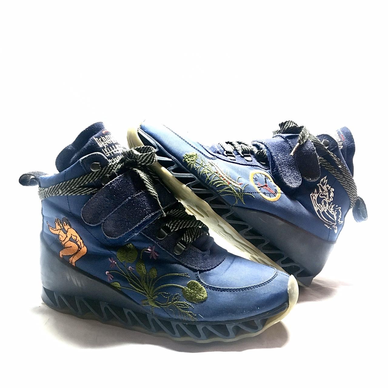 item listed by pharaohhh