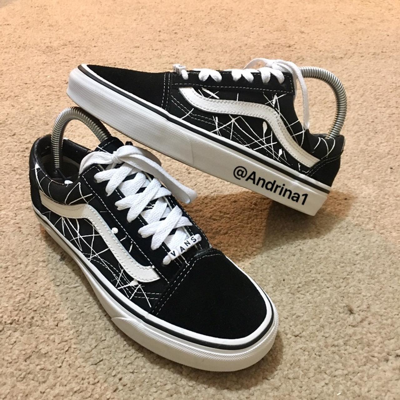 Painted store black vans