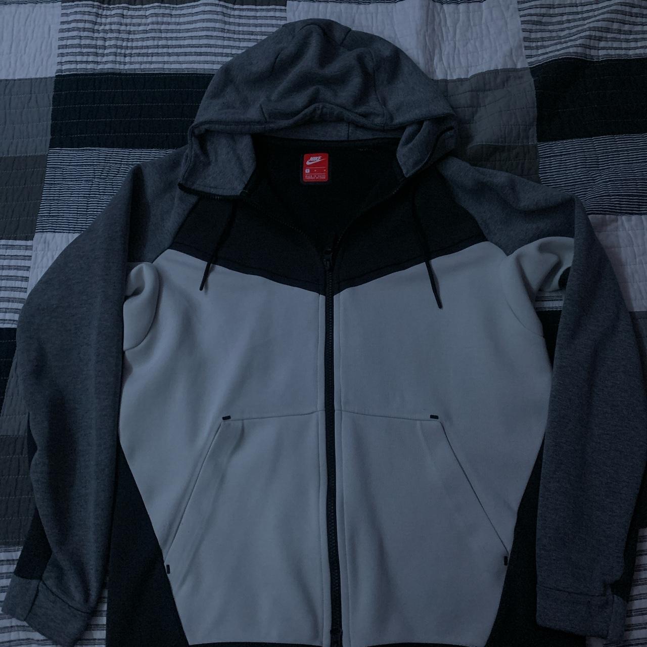 nike tech fleece jacket sizing