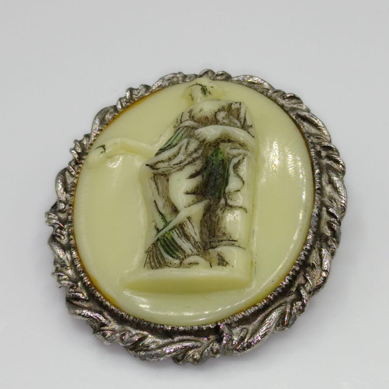 Product Image 2 - Vintage Roman Woman Cameo Brooch,
