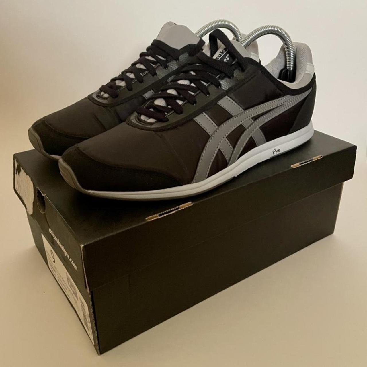 onitsuka tiger golden spark