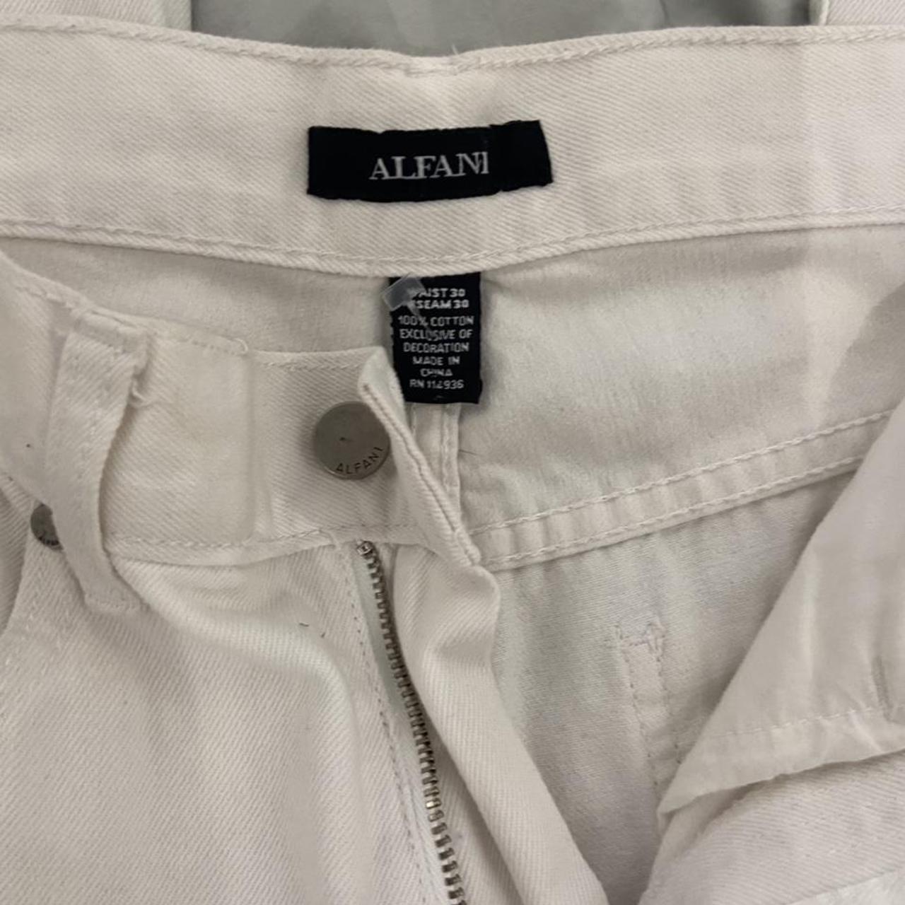vintage straight leg alfani white jeans. size 30x30... - Depop