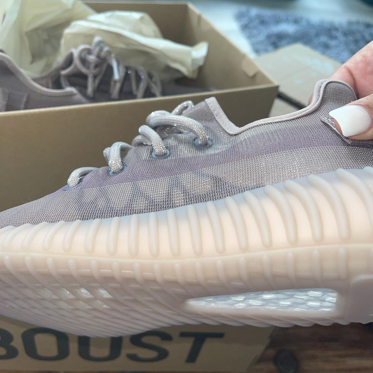 yeezy boost 350 v2 monmis