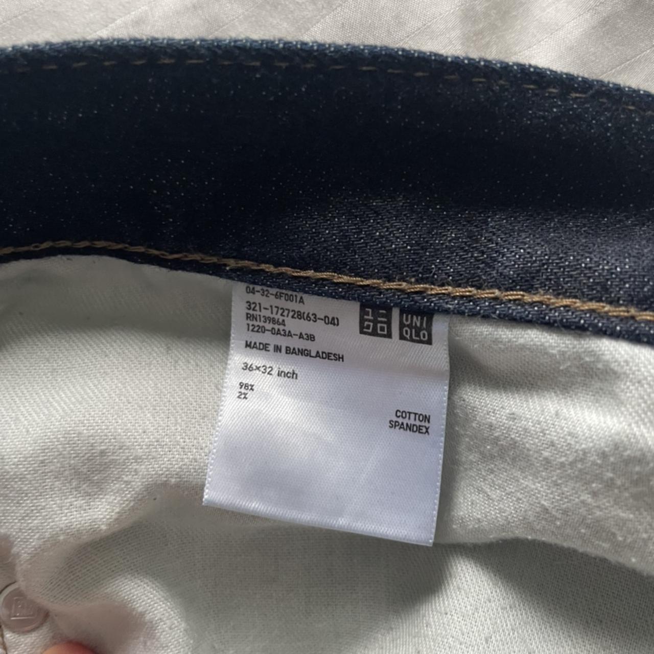 UNIQLO Men's Navy and Blue Jeans | Depop