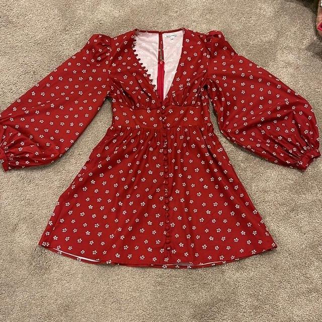 Reformation Caitie Dress New without tags Center - Depop