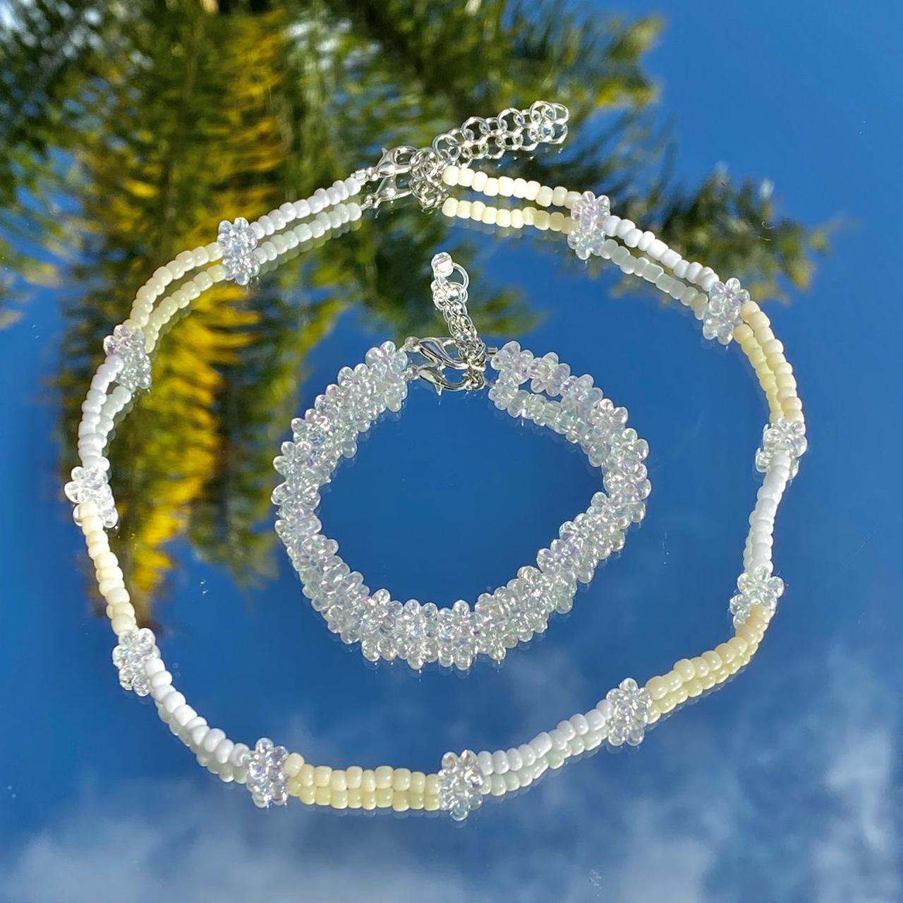 Beaded Flower Jewellery Set ☆ handmade ☆... Depop