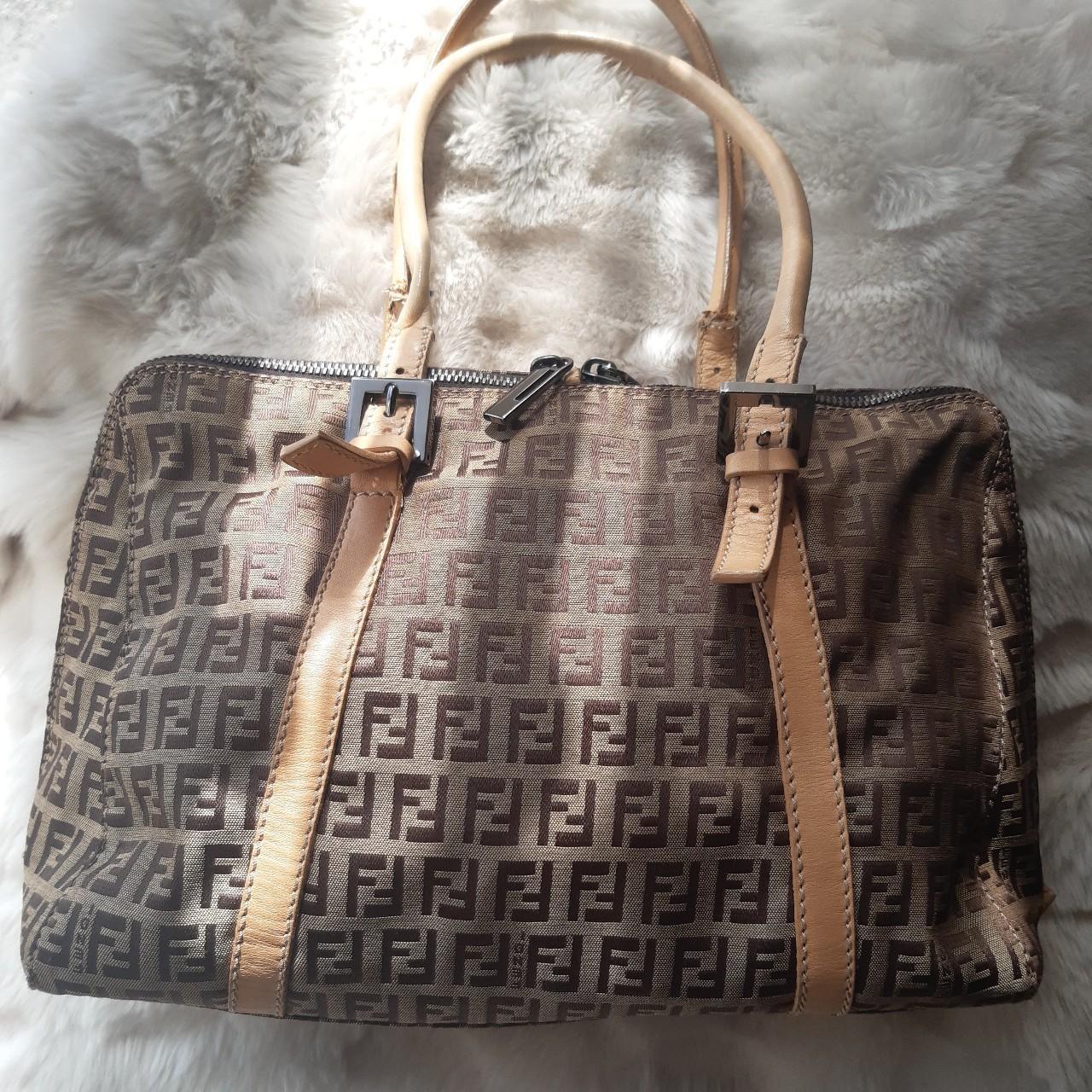 Beautiful vintage Fendi bag in very good condition.... Depop
