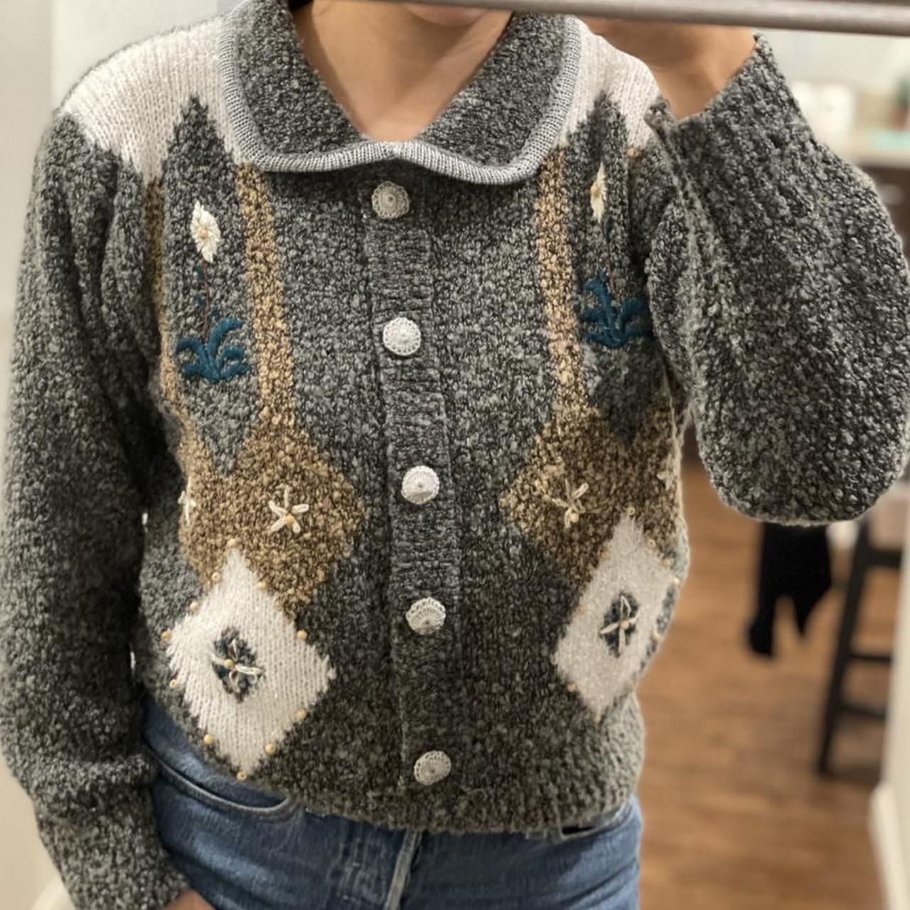 Product Image 1 - Vintage cardigan ❄️

Embroiders details 
no