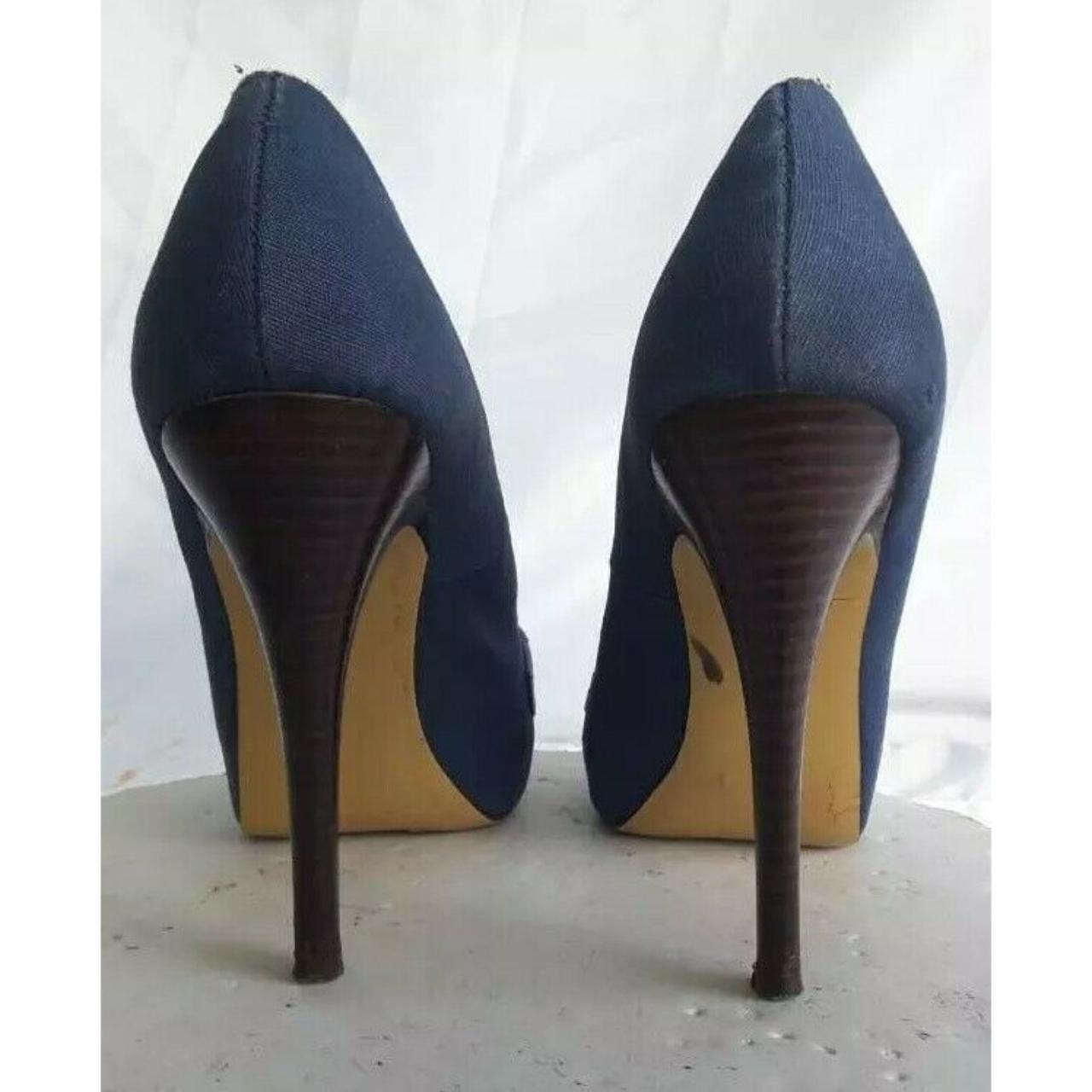 Product Image 4 - Charles David Womens Classic Pump