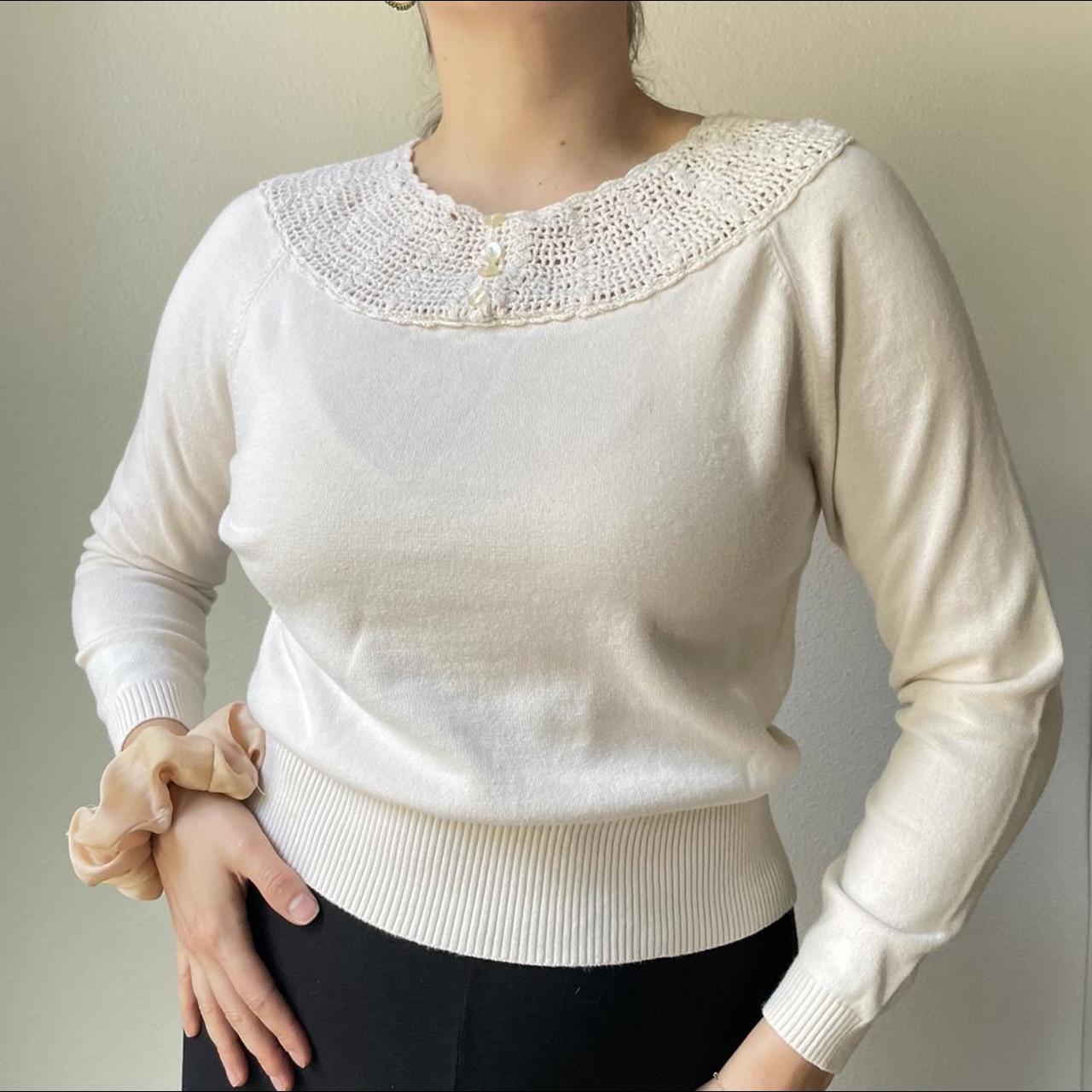 Women's Cream Jumper Depop