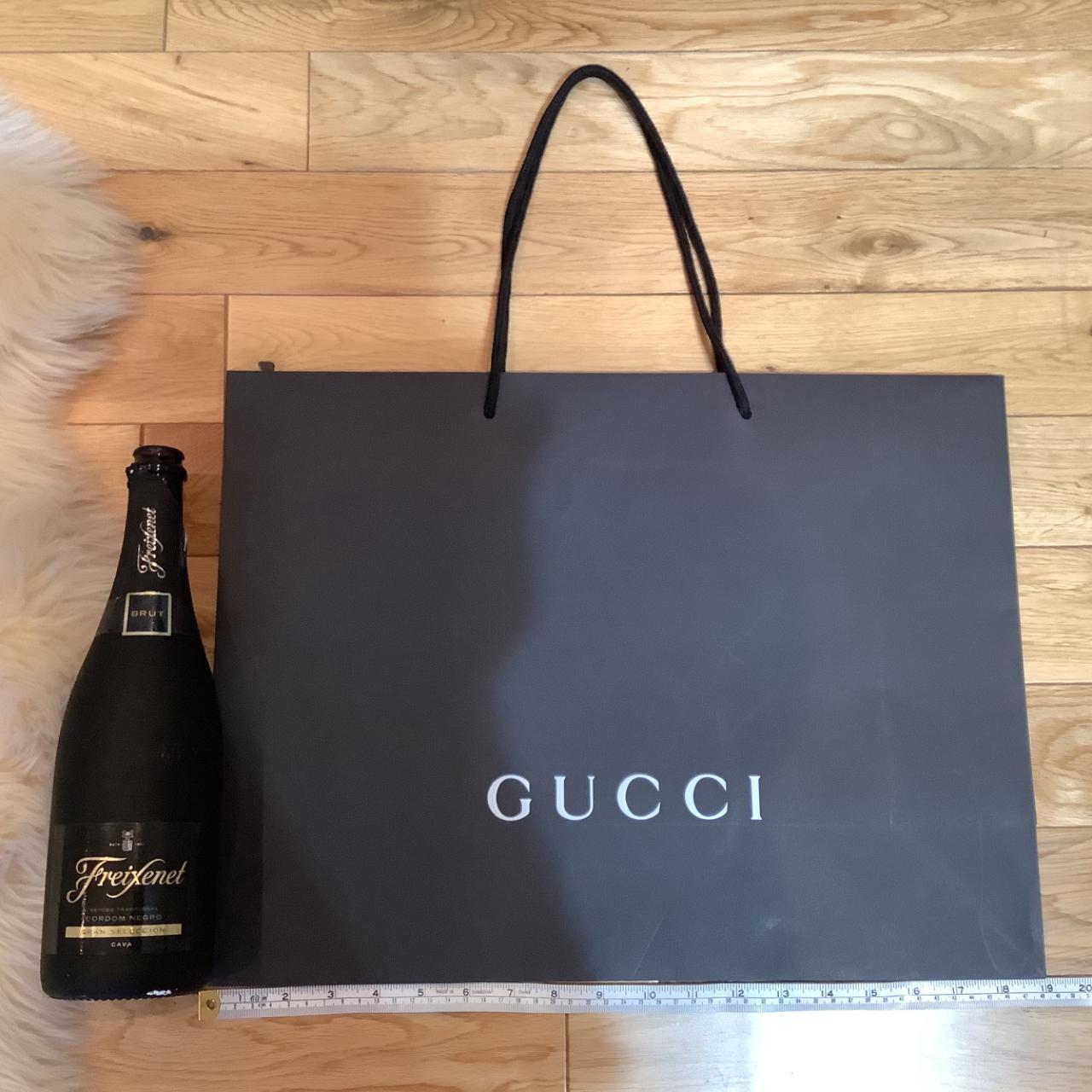 Gucci Black Gift Wrapping Supplies