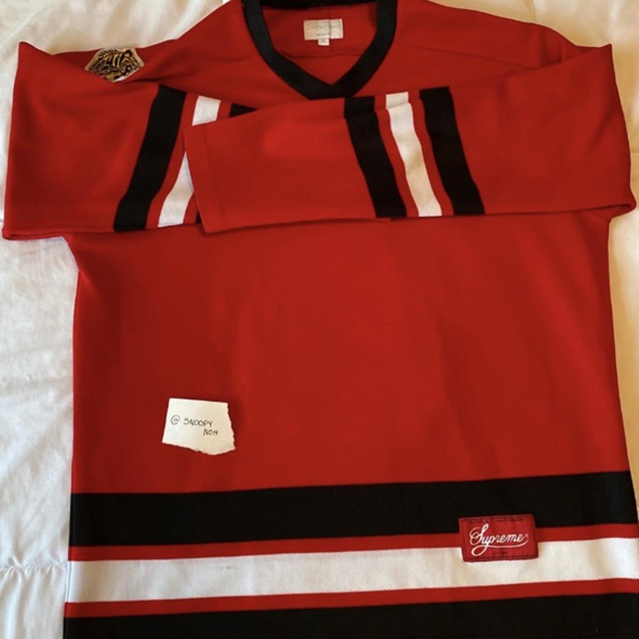 FS]Supreme red Hennessy hockey top $330 shipped : r/Supreme