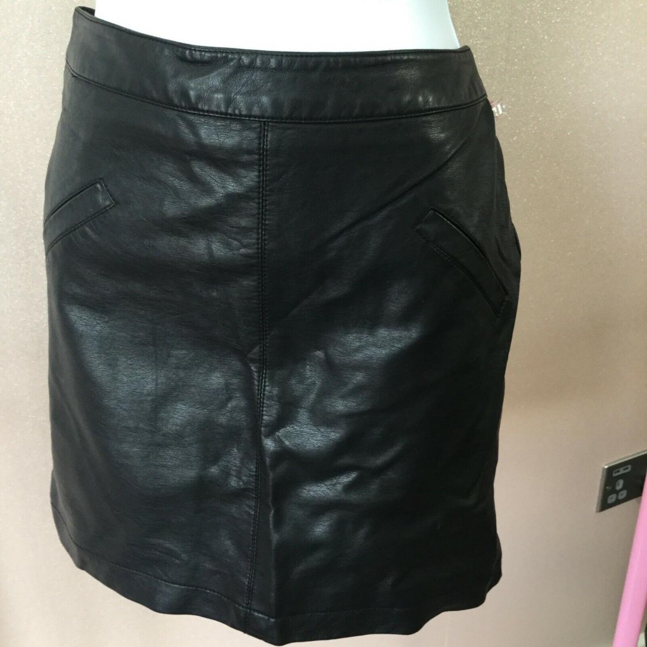 Black faux leather skirt dorothy outlet perkins