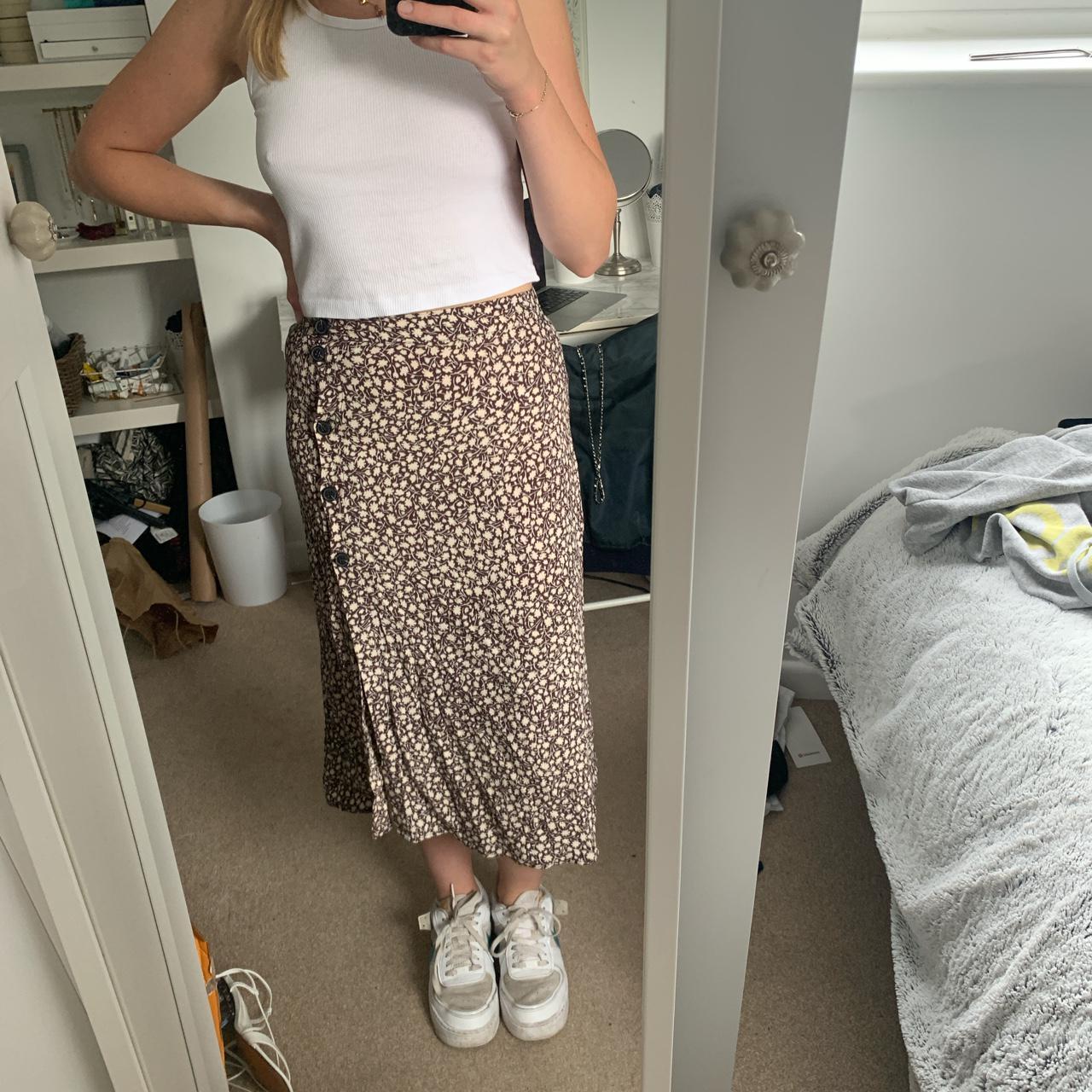 depop midi skirt