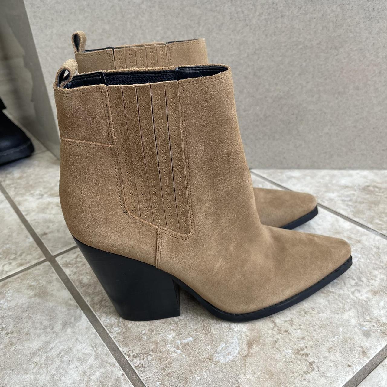 Kendall and hotsell kylie colt bootie