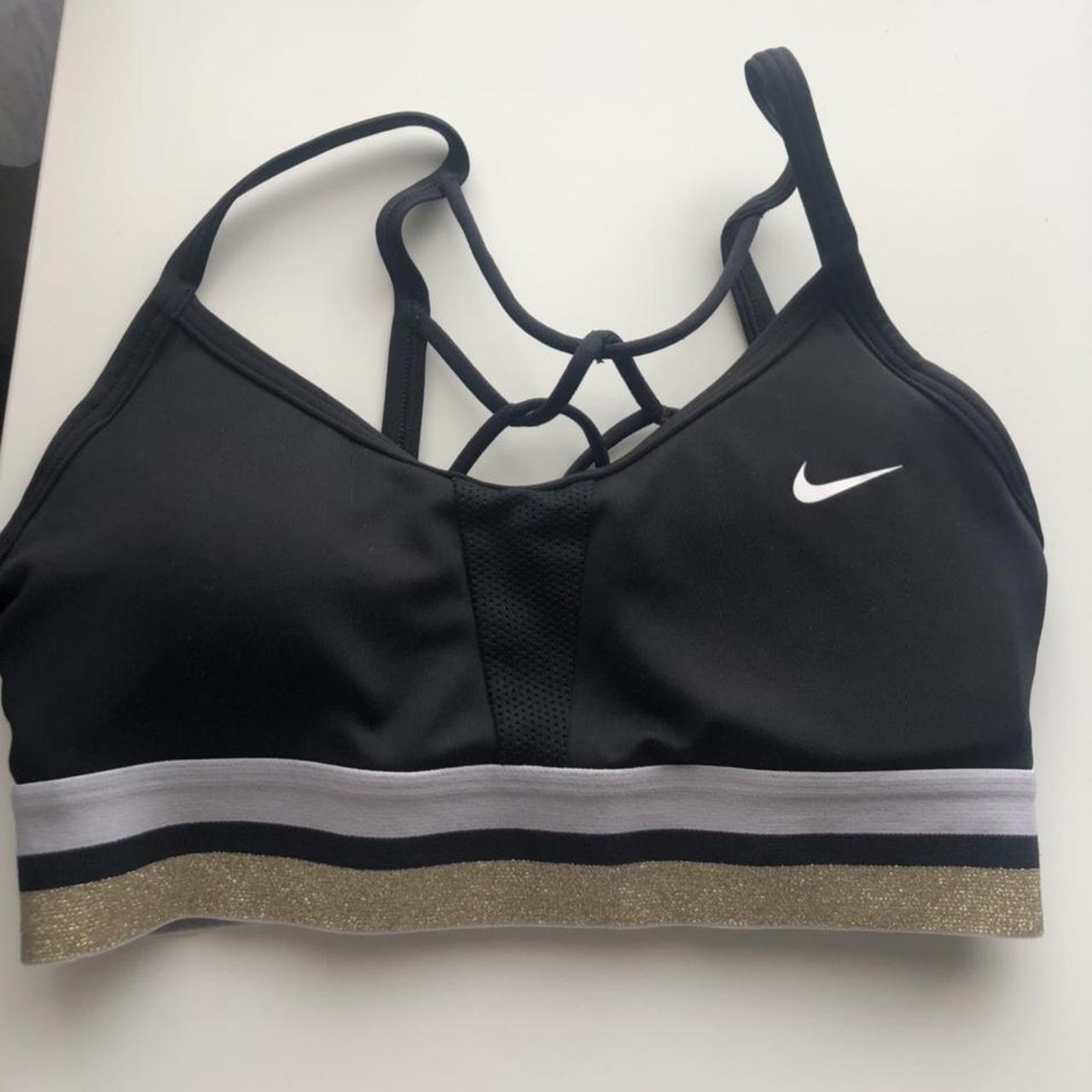 Nike sports bra Super flattering Would fit size - Depop