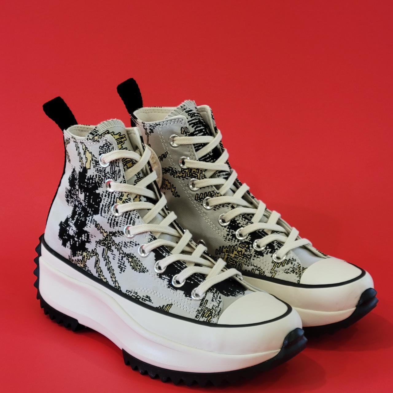 converse hybrid floral platform