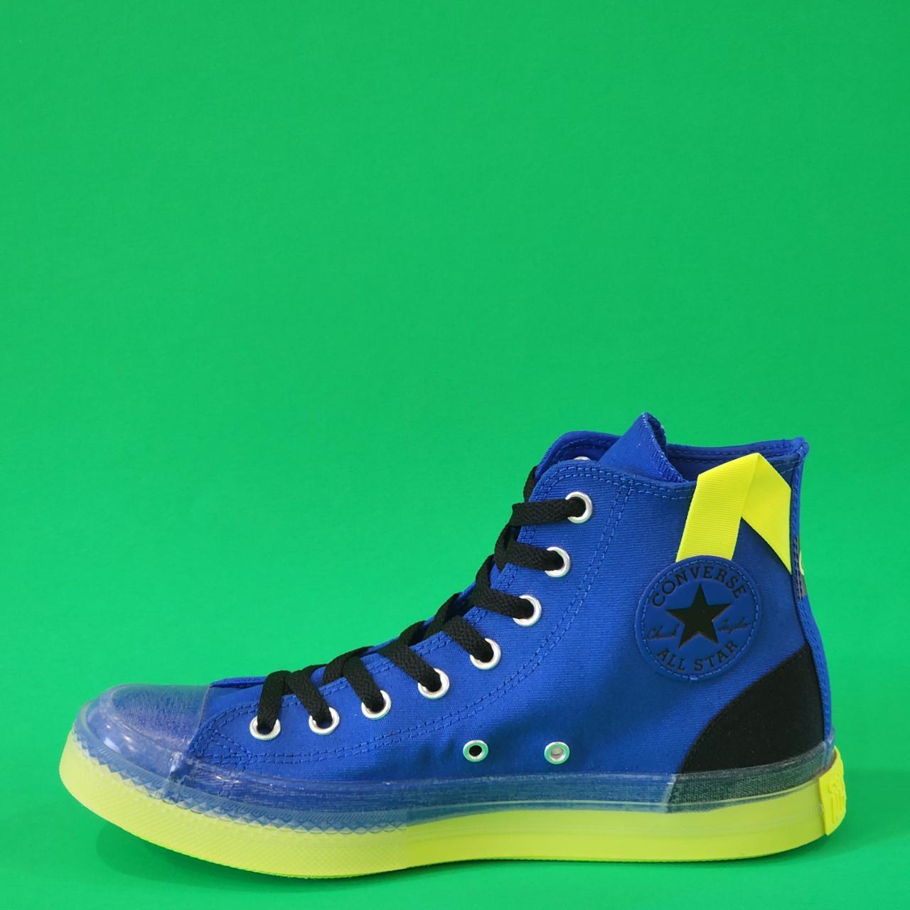 Converse Men's Blue and Yellow Trainers | Depop