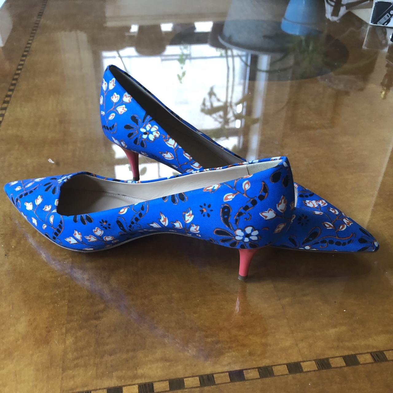 Louis Vuitton denim kitten heels! Super cute, worn - Depop