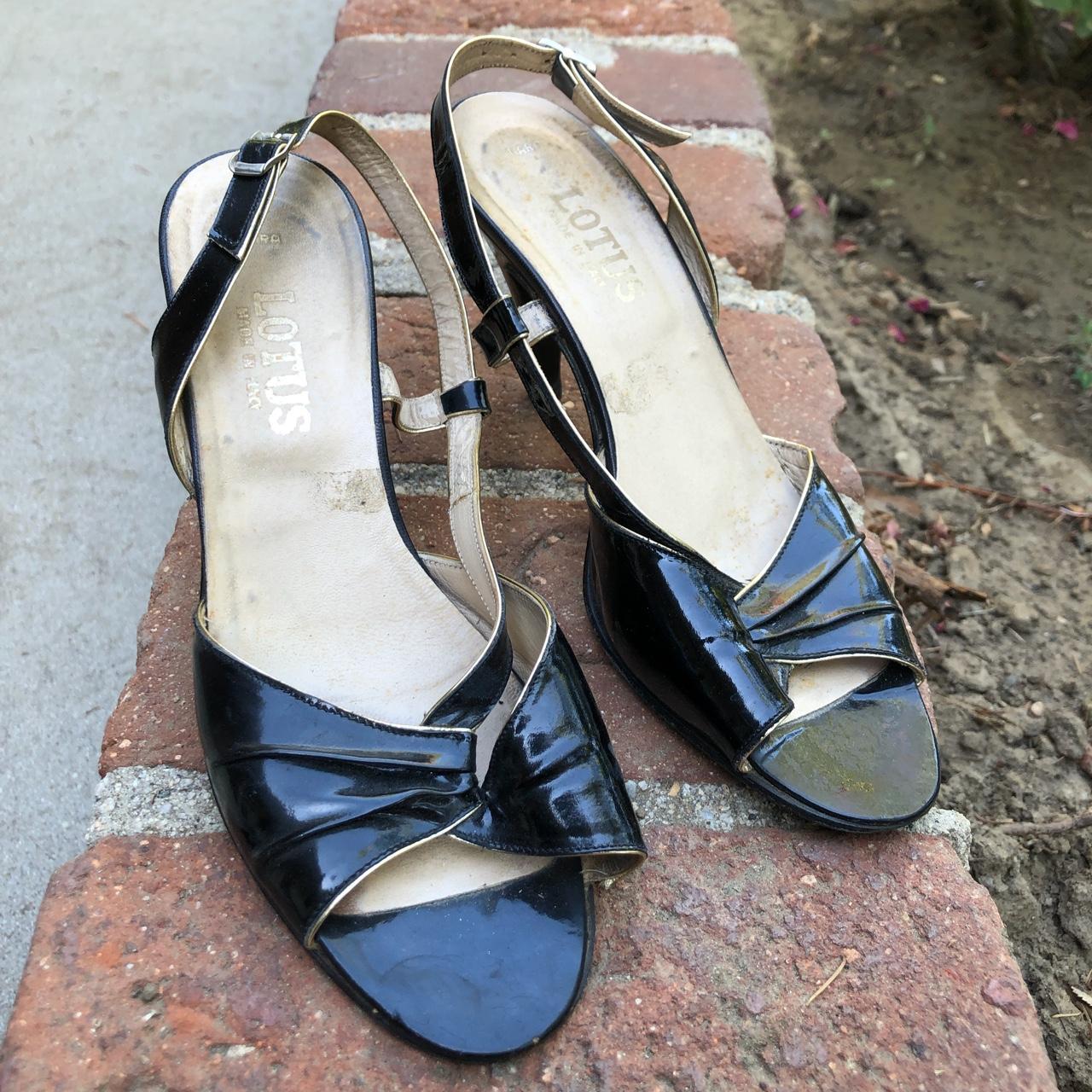 Black vintage leather open toe high heels in great - Depop