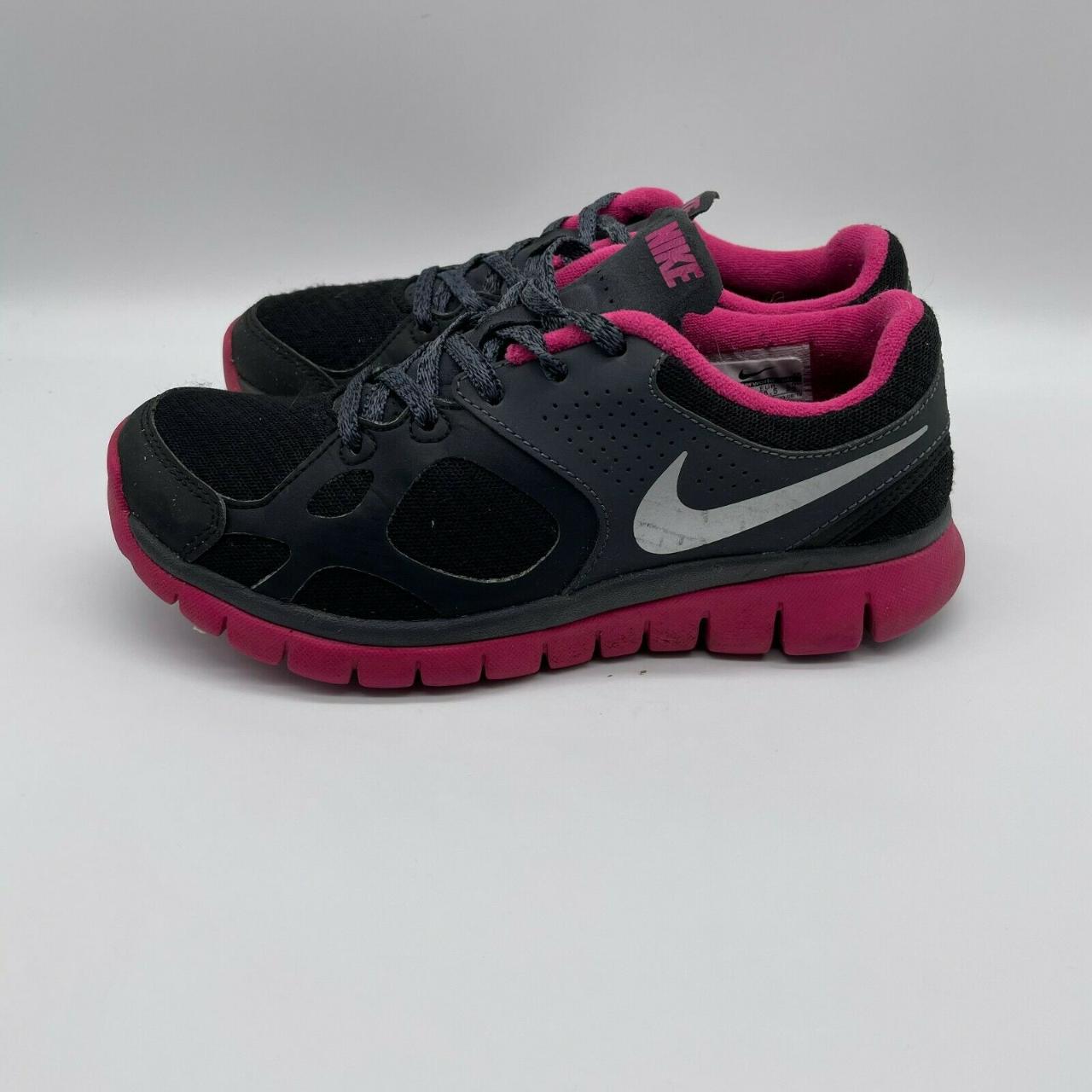 Nike Flex Women's Running Shoes... - Depop