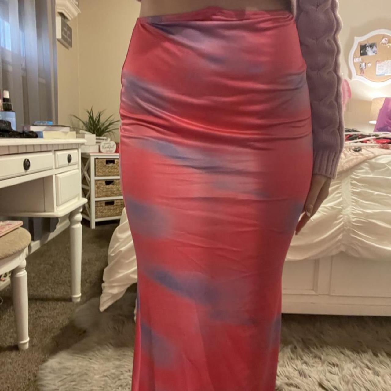 💝 pink & purple long skirt 💝 it fits super nice & is... Depop