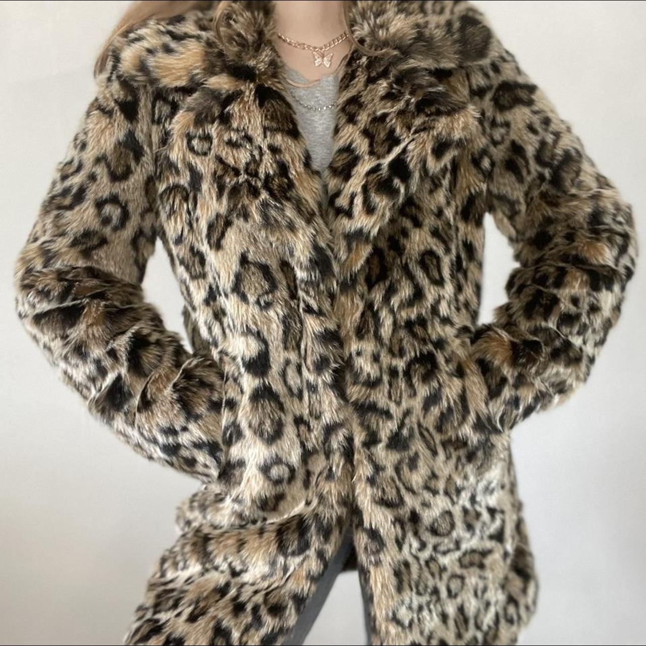 River Island Leopard Print Faux Fur Coat🐆 Size: XS... - Depop