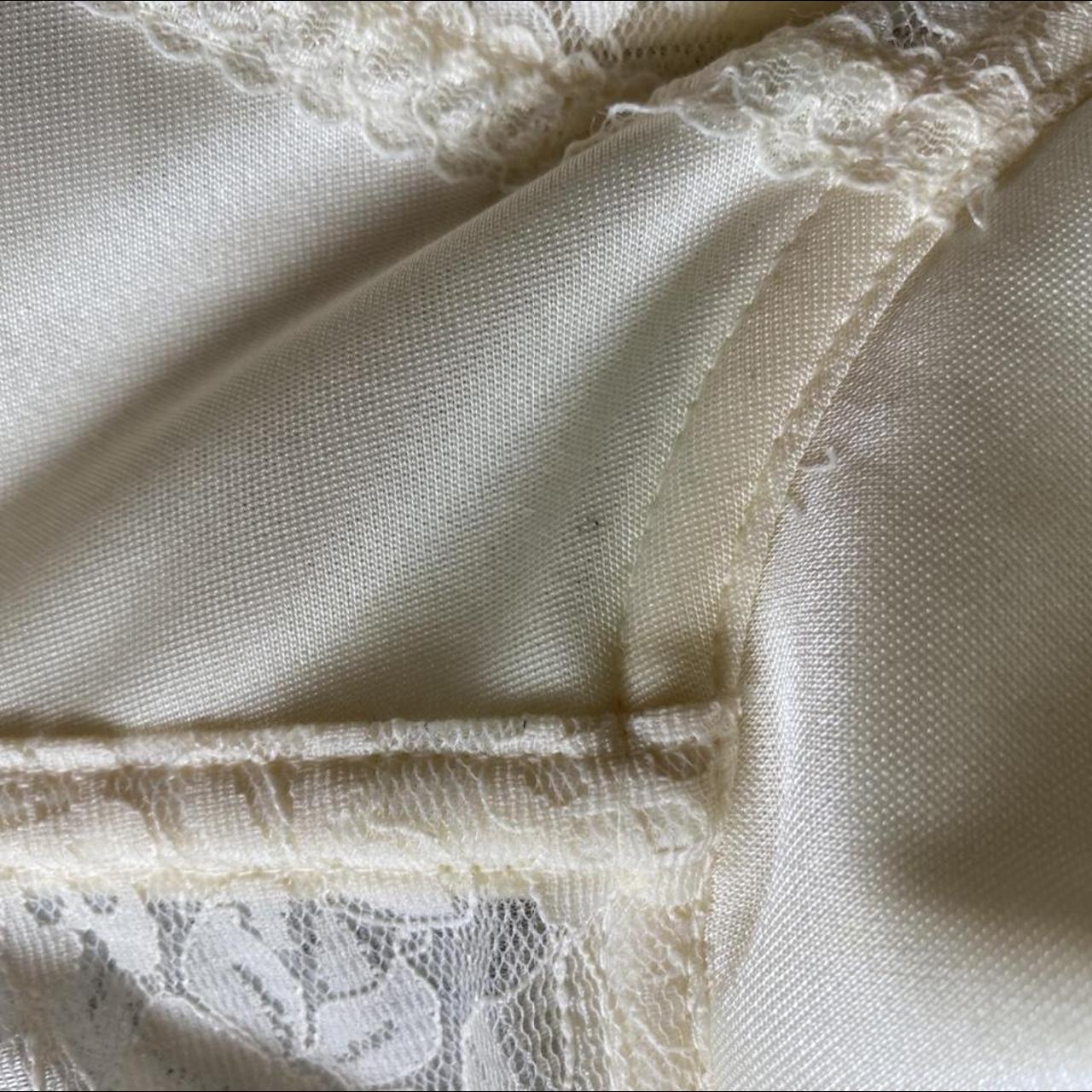 Bare Necessities Women's Cream and White Corset (3)