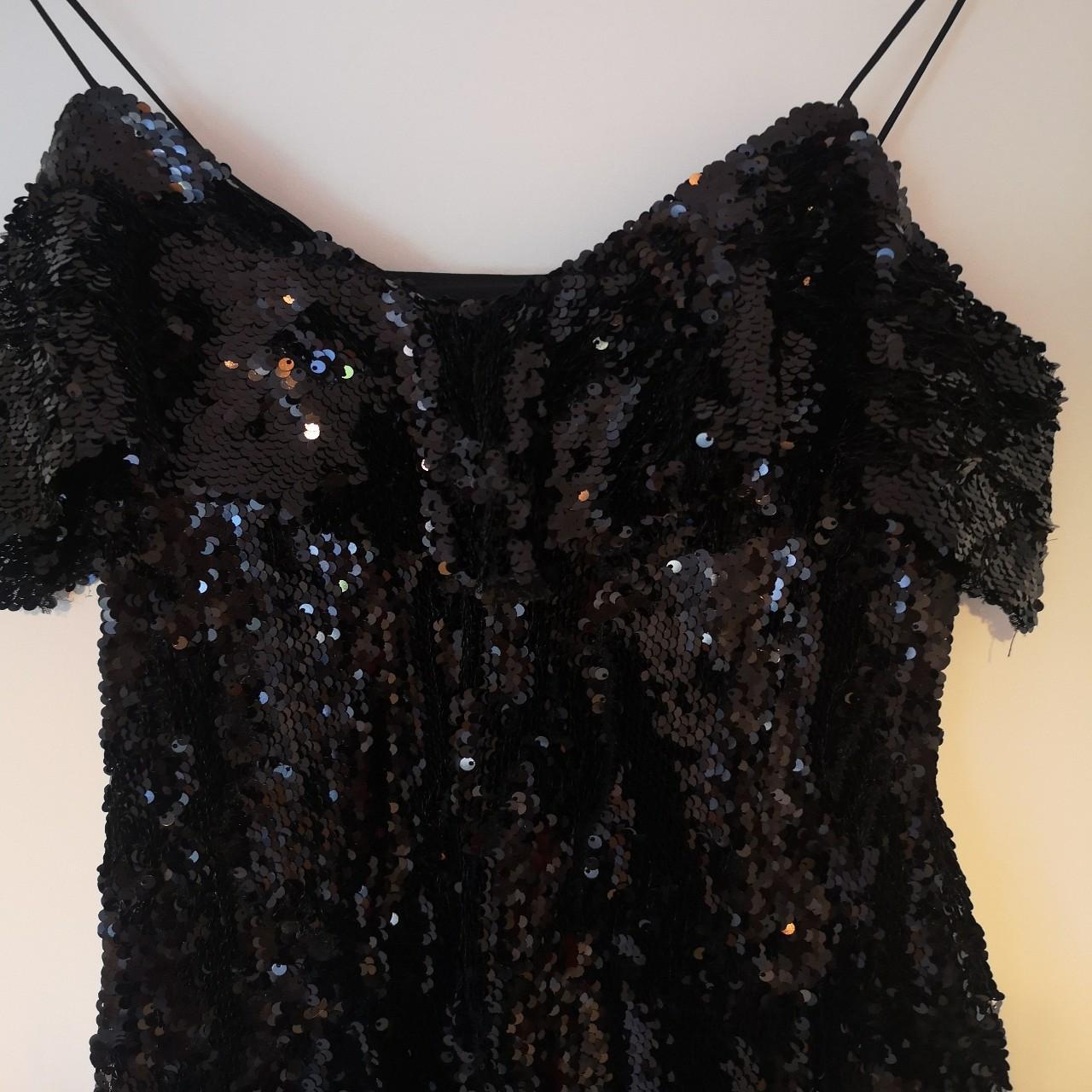 Super cute sequin party dress 👗 Black bodycon sequin... - Depop