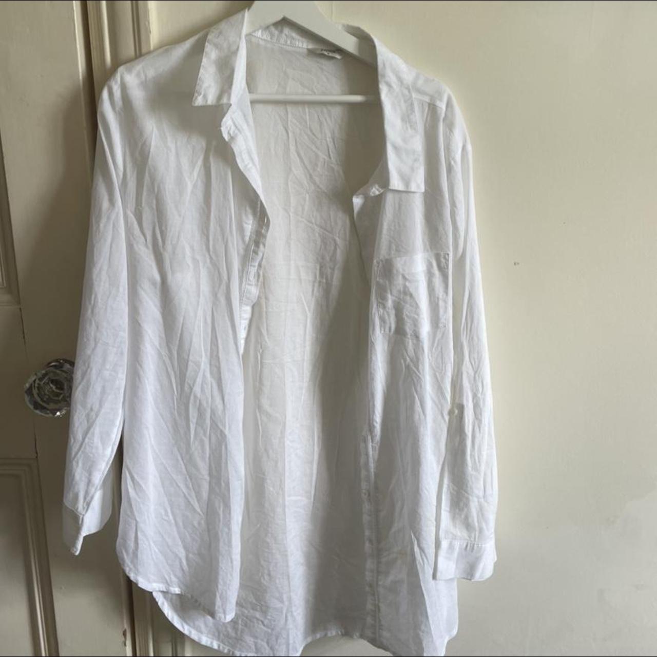 Baggy white shirt oversized so comfy from papaya... - Depop