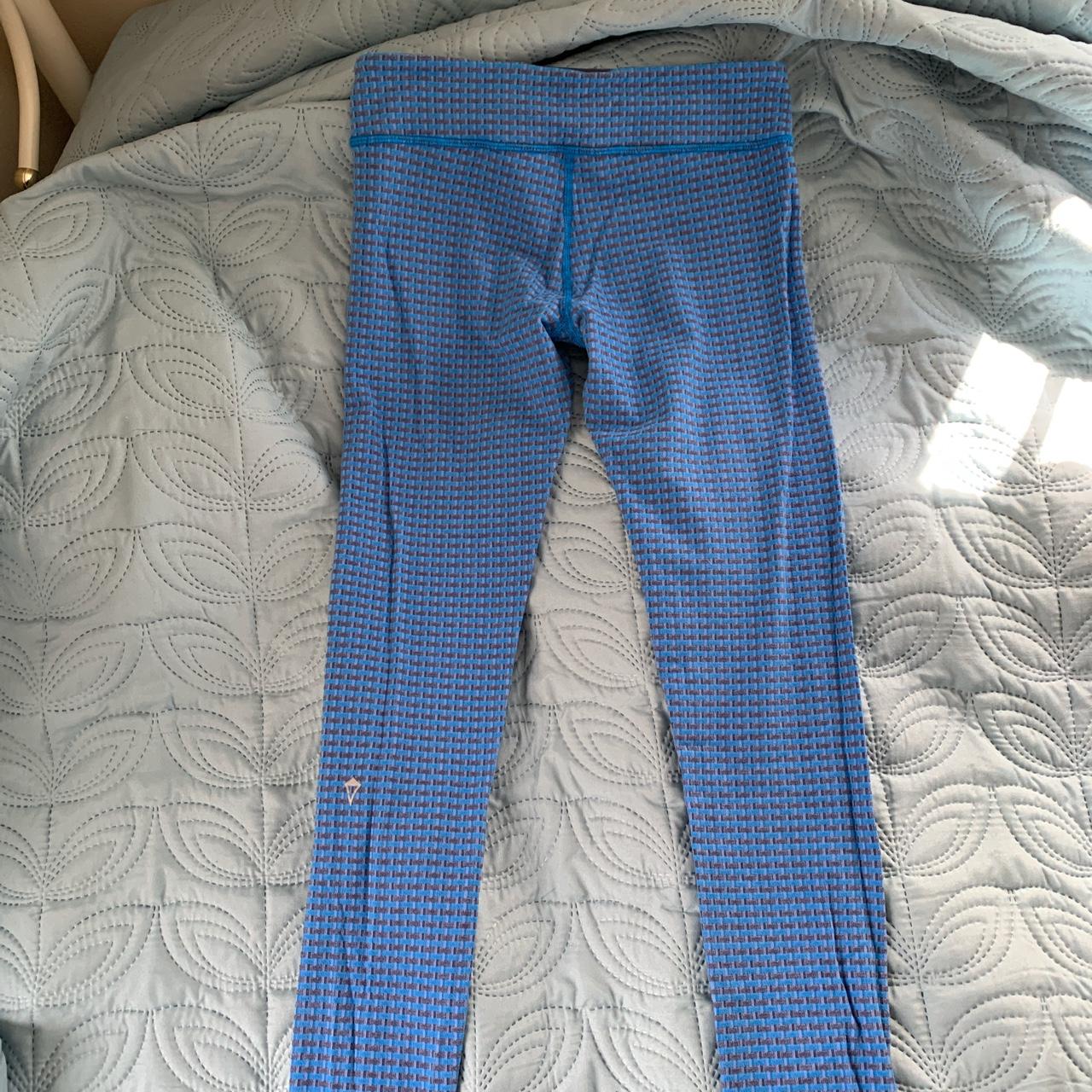 SUPER cute royal blue ivivva leggings!! These are in - Depop