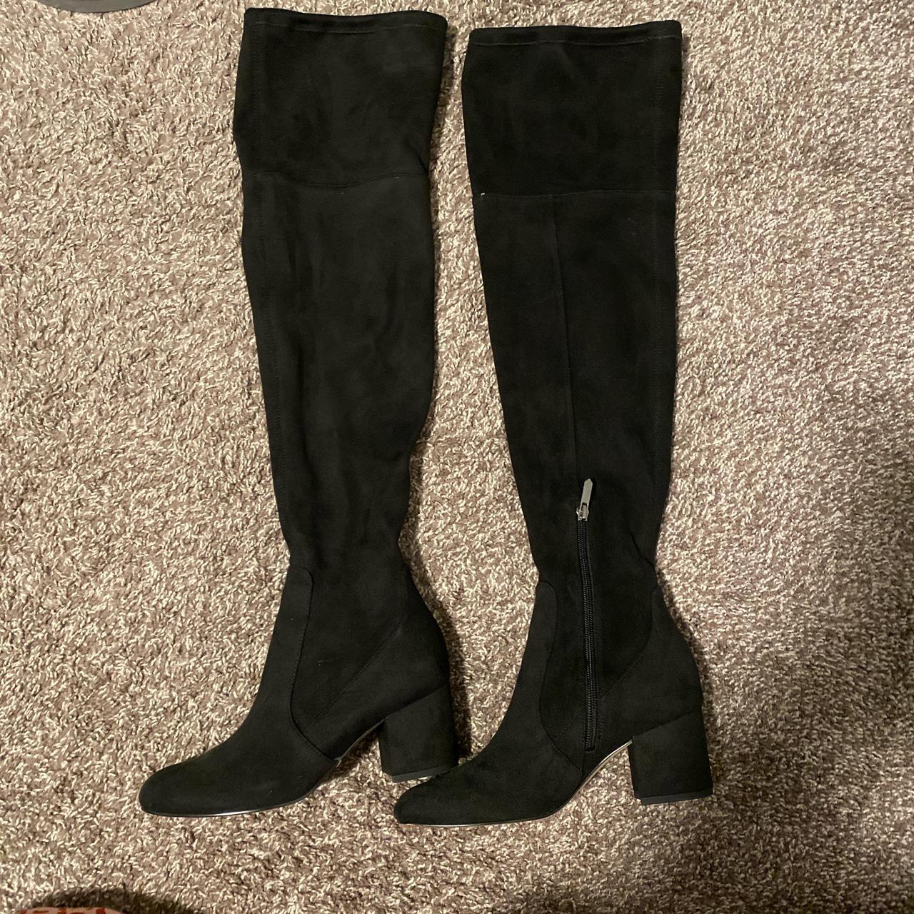 Velvet Knee High Boots 👢 that perfect for clubbing... - Depop