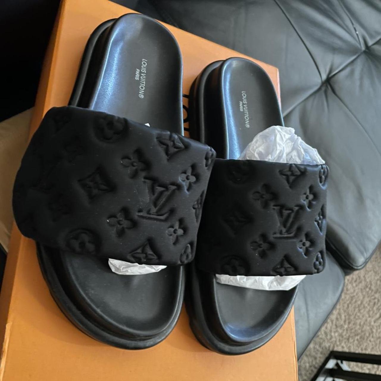 Louis Vuitton Women's Black Slides | Depop