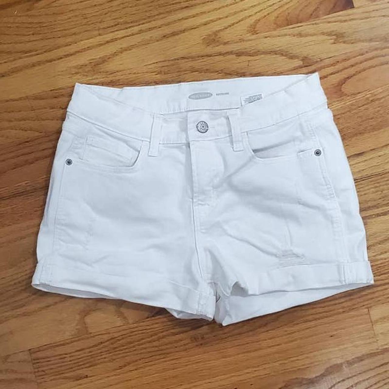 Old Navy Women's White Shorts | Depop