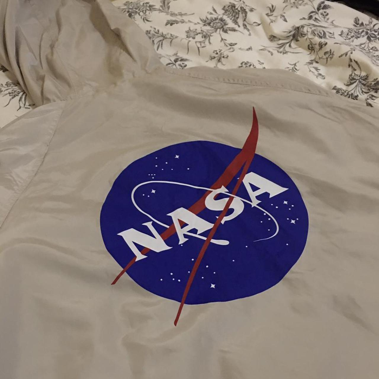 H&m on sale nasa windbreaker