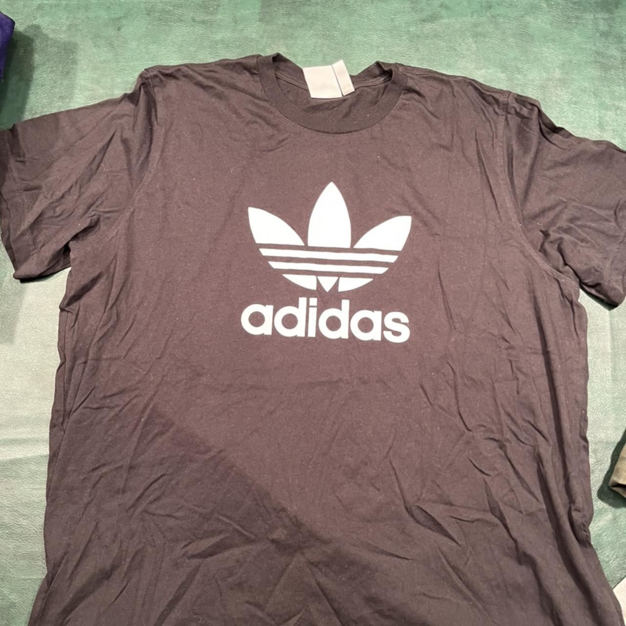 Adidas Originals tee XXL - Depop