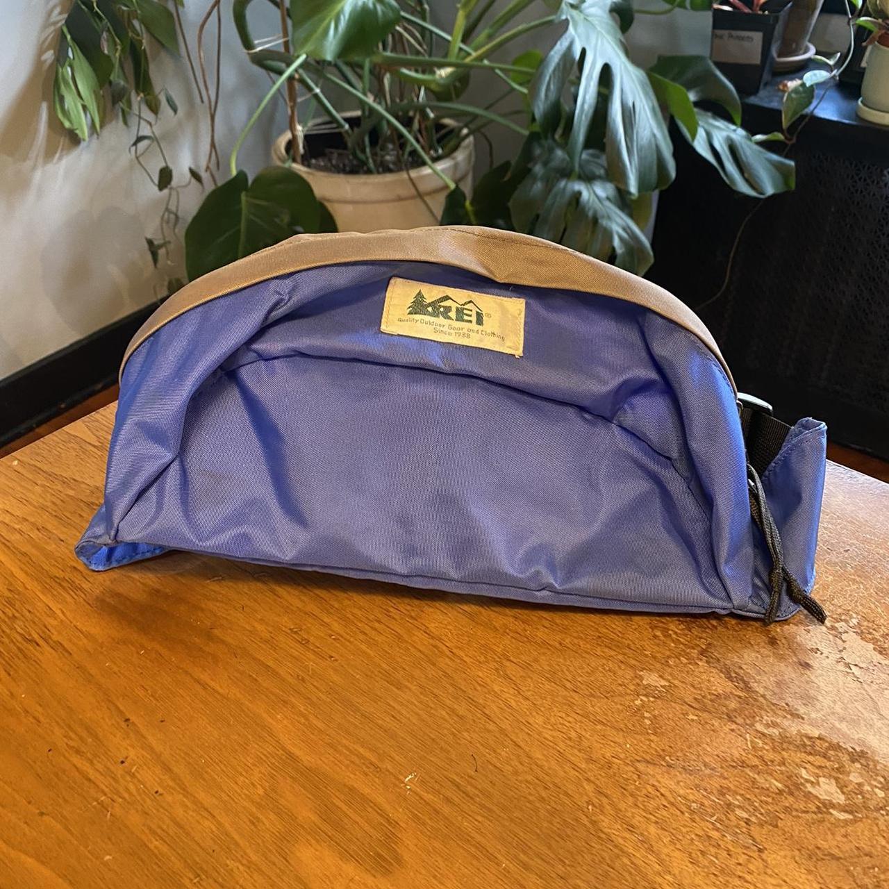 Vintage Fanny Pack. Dope REI crossbody bag from the... Depop