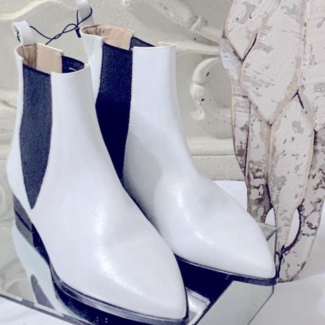 Product Image 1 - Zara Trafaluc White Leather Flat