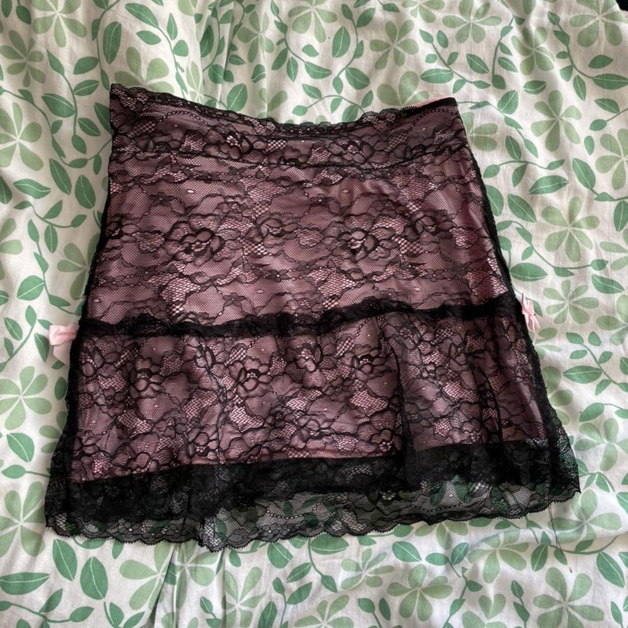 adorable pink nd black lace skirt with little bow... - Depop