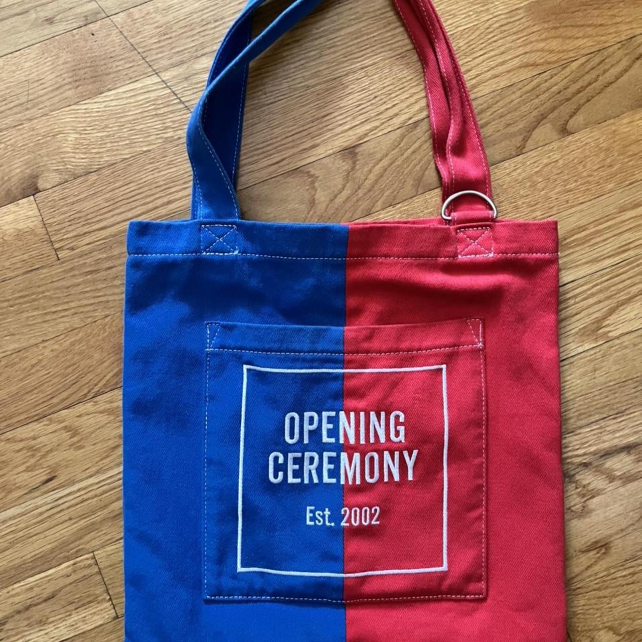 Tote bag opening online ceremony