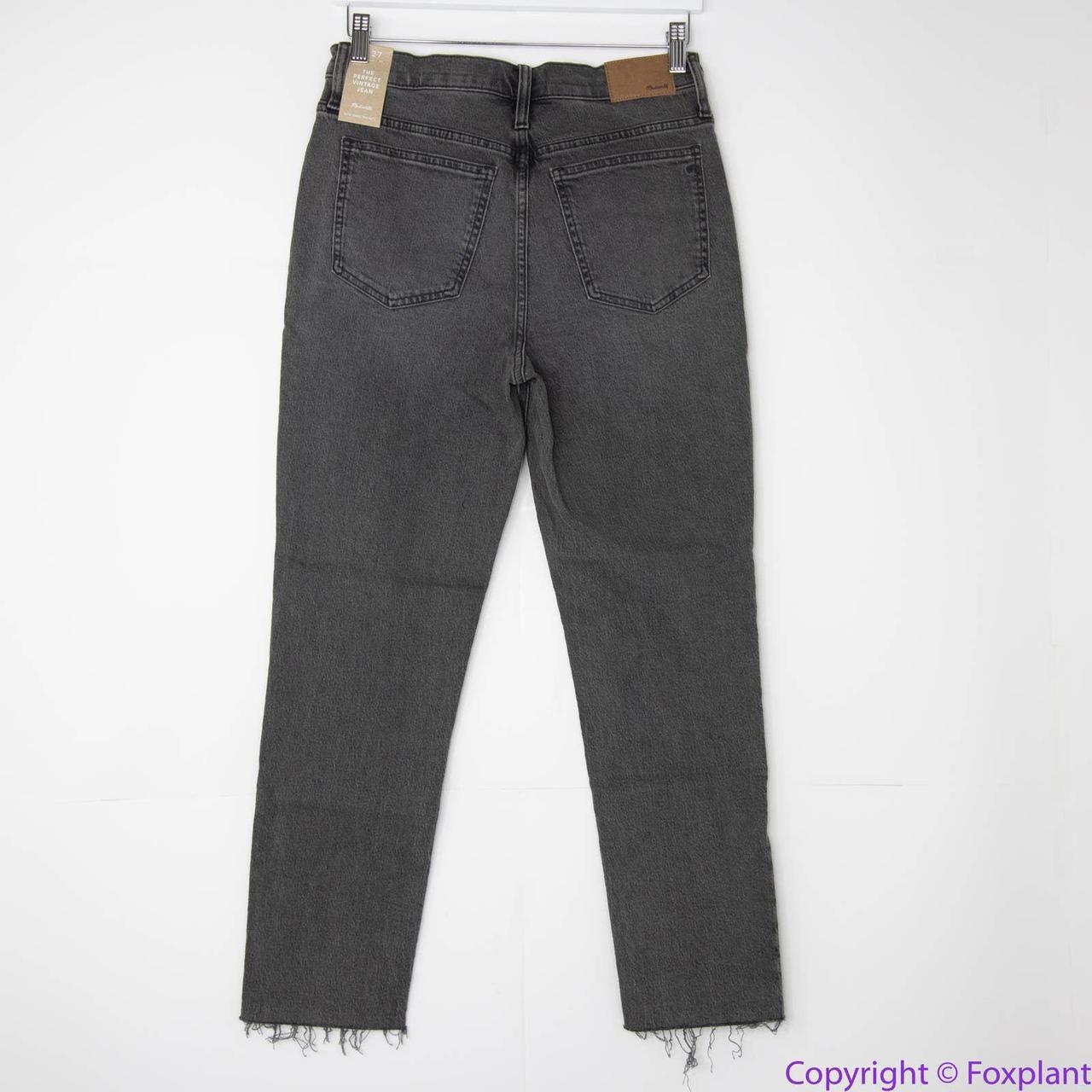 Madewell selling The Perfect Vintage Jean in Cosner Wash: Knee-Rip Edition