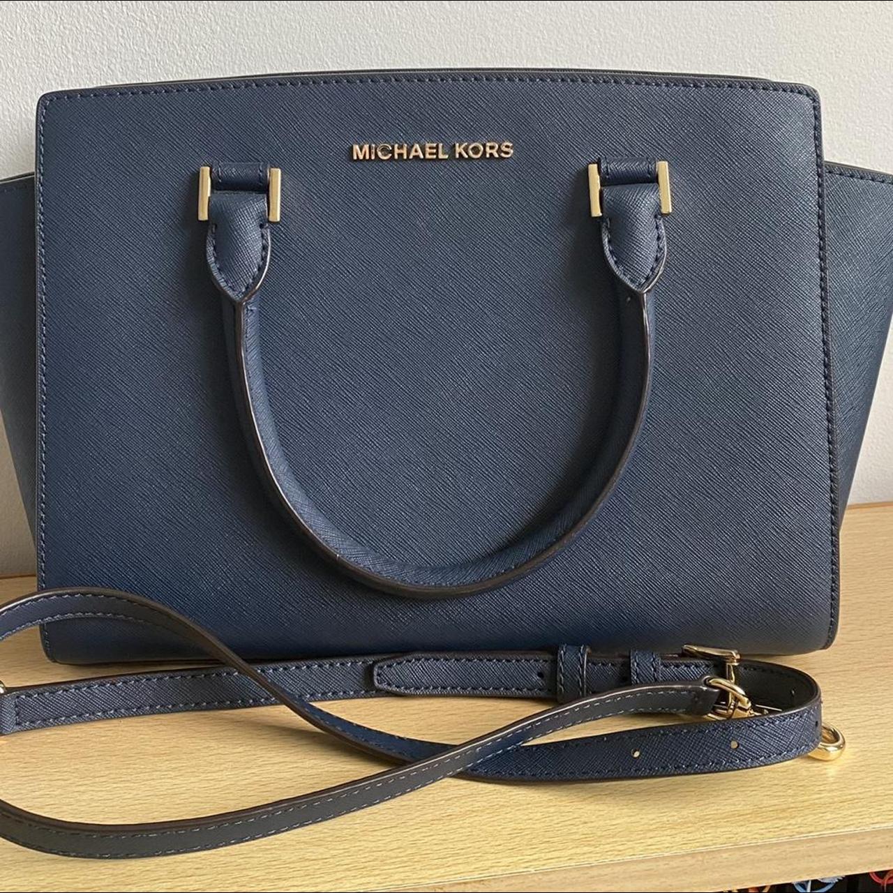 Michael Kors Women's Navy Bag | Depop