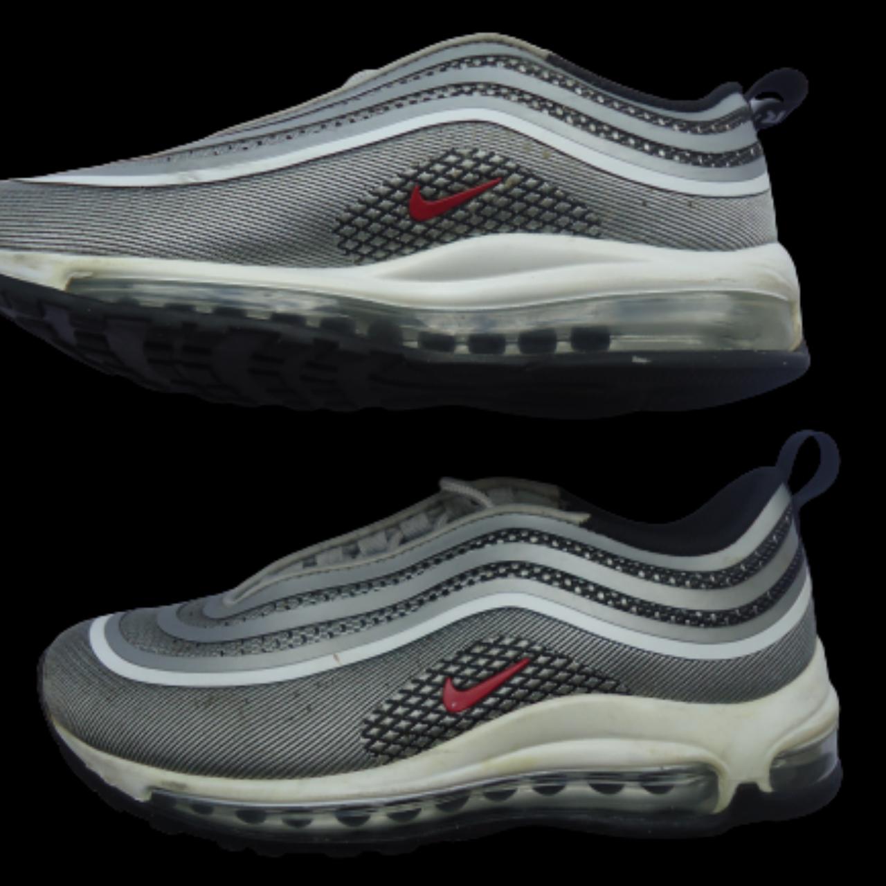 mens silver nike trainers