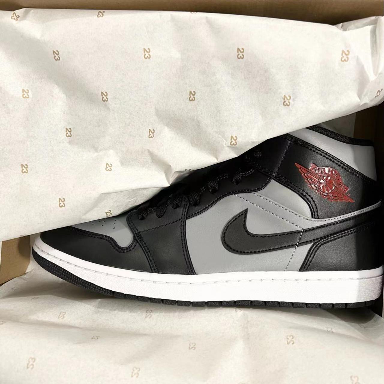 Shadow 1s size sales 5