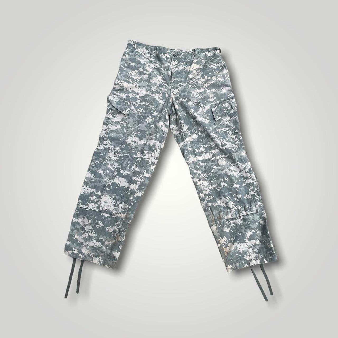 Product Image 3 - Vintage Camo Military Pants 
Good