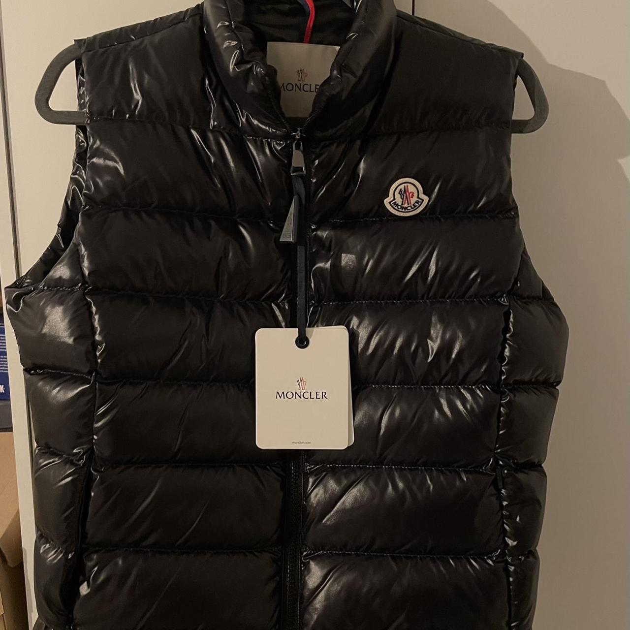 Brand New, never been worn Women’s Black Moncler... - Depop