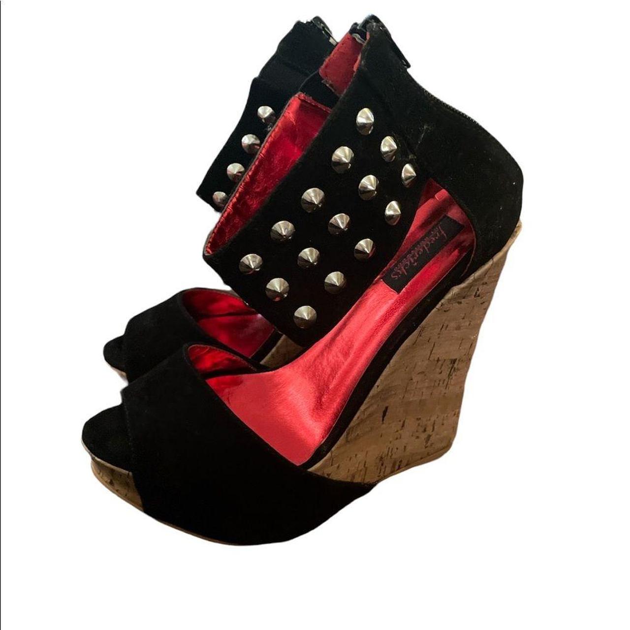 Product Image 2 - GUC
Clean
Cute
Comfy
#sexy #studded #wedge #Heels #sandals