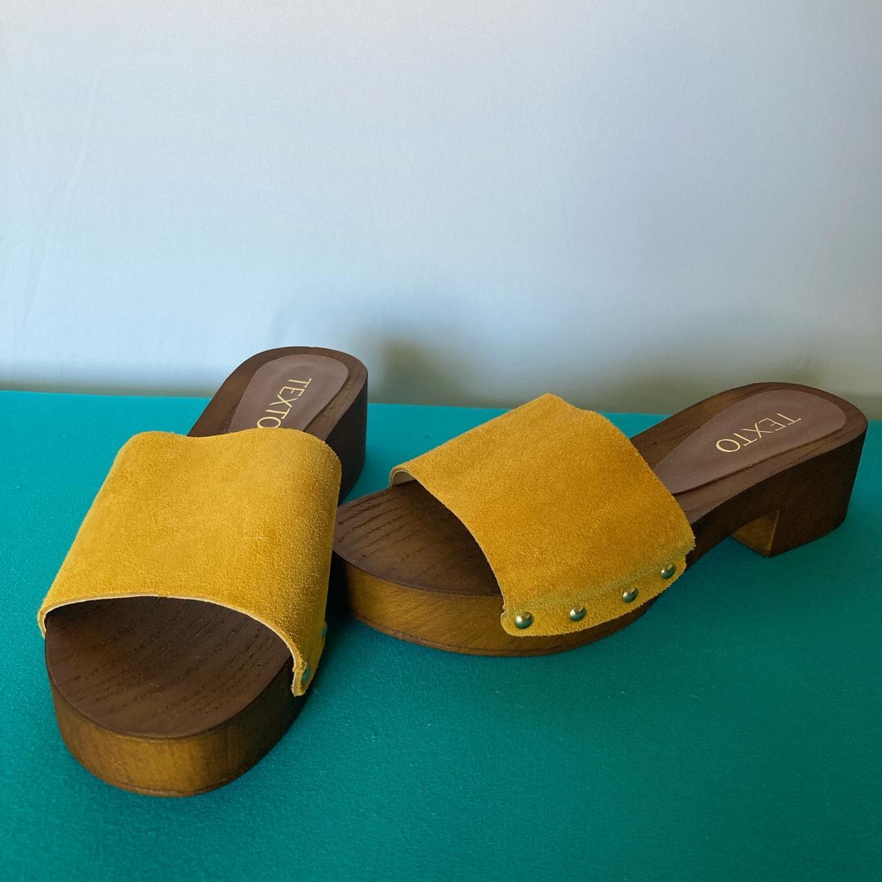 Metro Womens Leather Yellow Sandals (Size (6 UK (39 EU)) : Amazon.in: Shoes  & Handbags