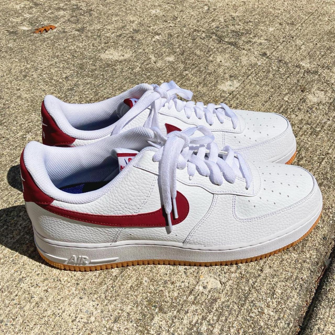 Mens 'air force 1 low hotsell white and red